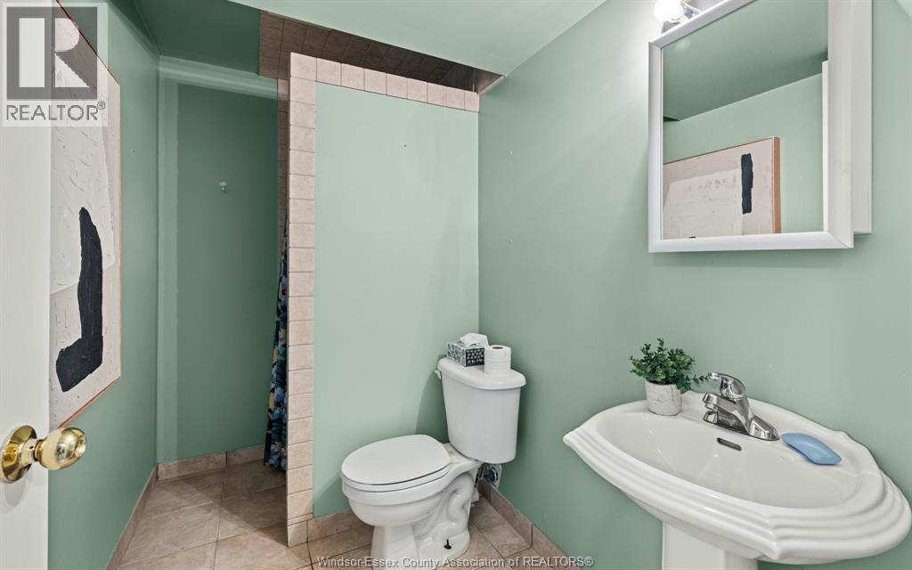 40 Tofflemire Property Photo 30