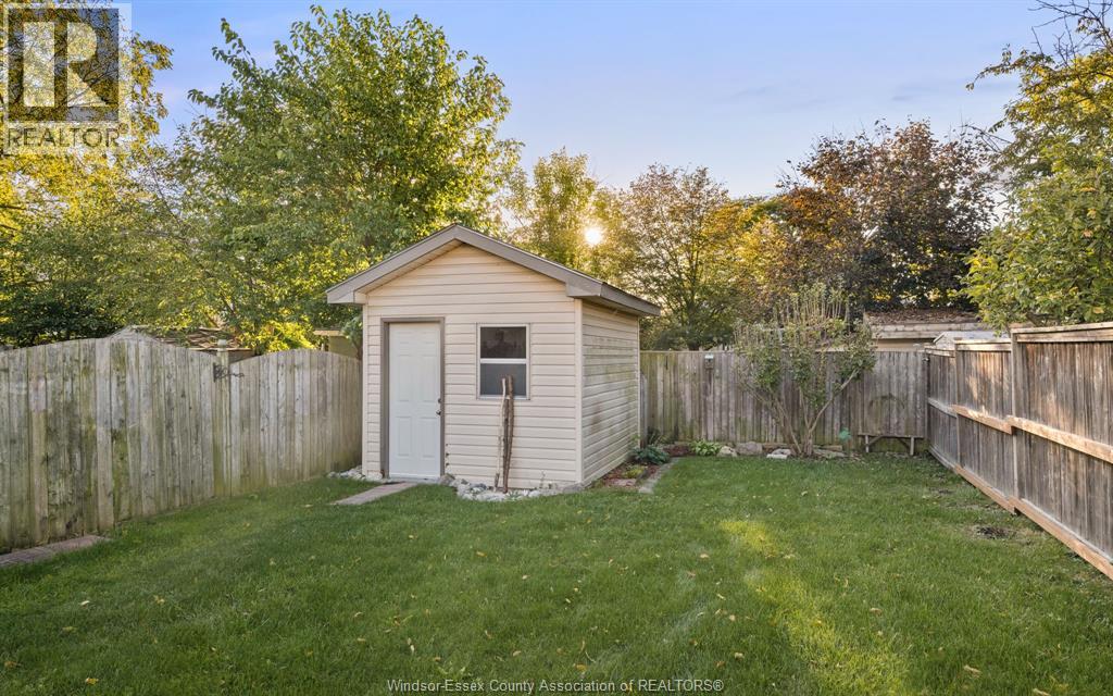 40 Tofflemire Property Photo 35