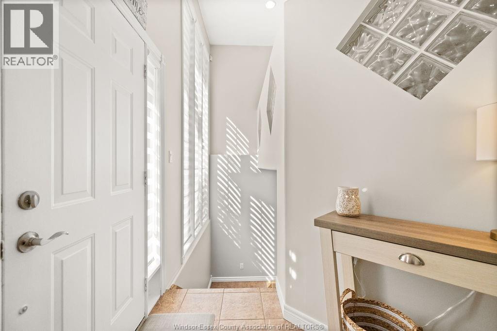 1520 Maple Property Photo 4