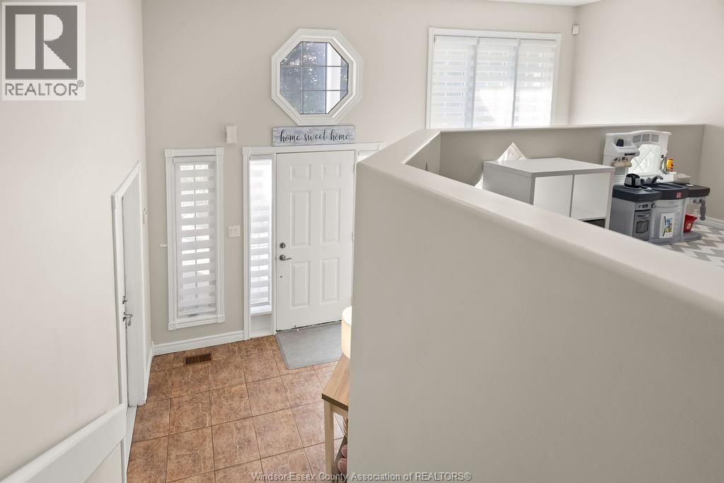 1520 Maple Property Photo 5