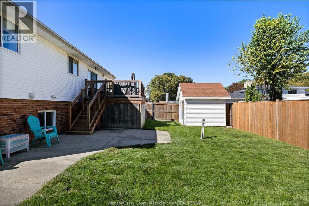 1520 Maple Property Photo 29