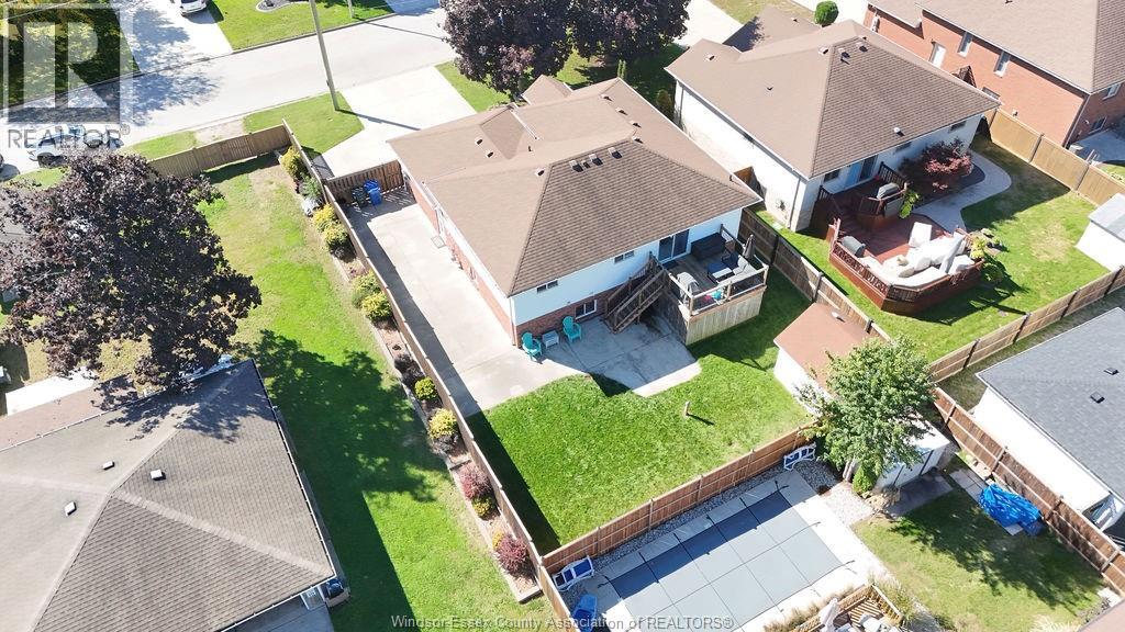 1520 Maple Property Photo 38