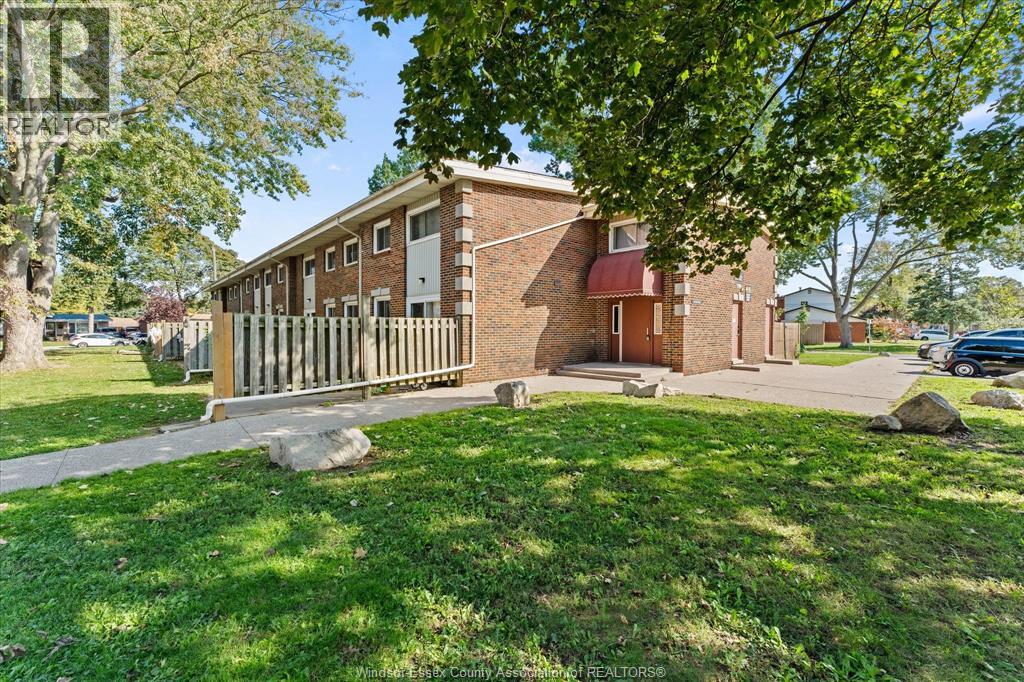 1730 Columbia Court Unit# 106 Property Photo 1