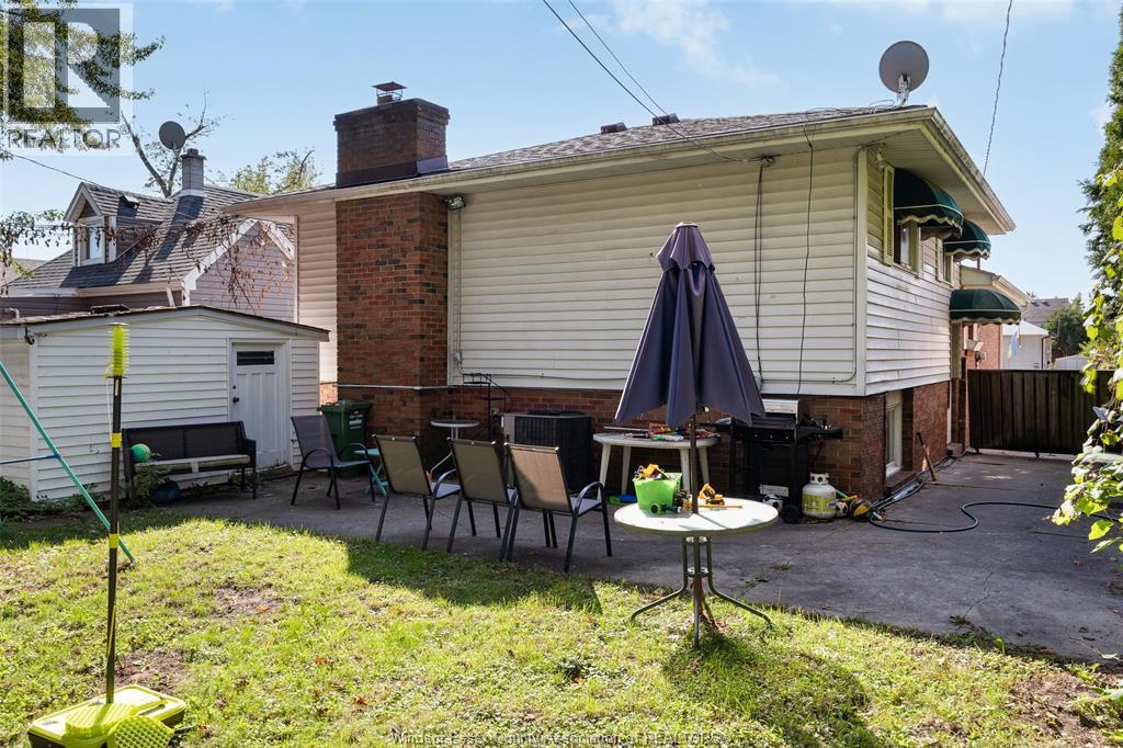 932 Reedmere Road Property Photo 6