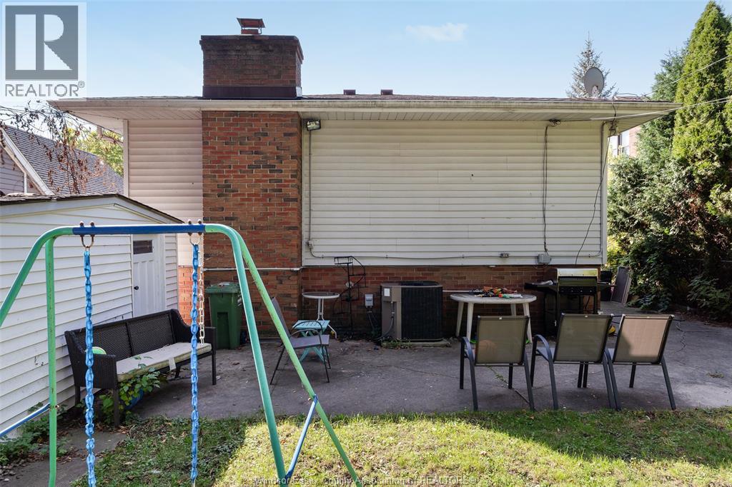 932 Reedmere Road Property Photo 7