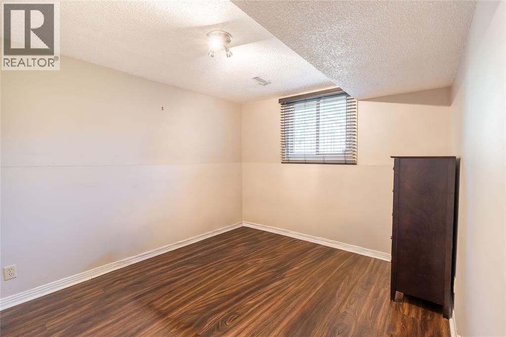 1279 Thistledown Avenue Property Photo 21