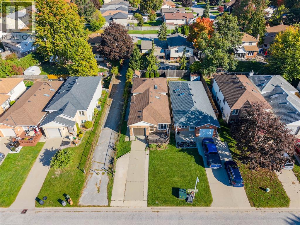 1279 Thistledown Avenue Property Photo 31