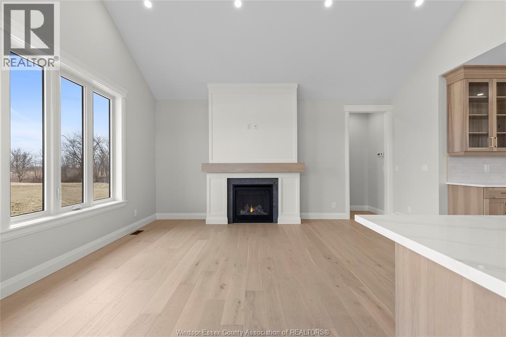 512 Orsini Property Photo 5