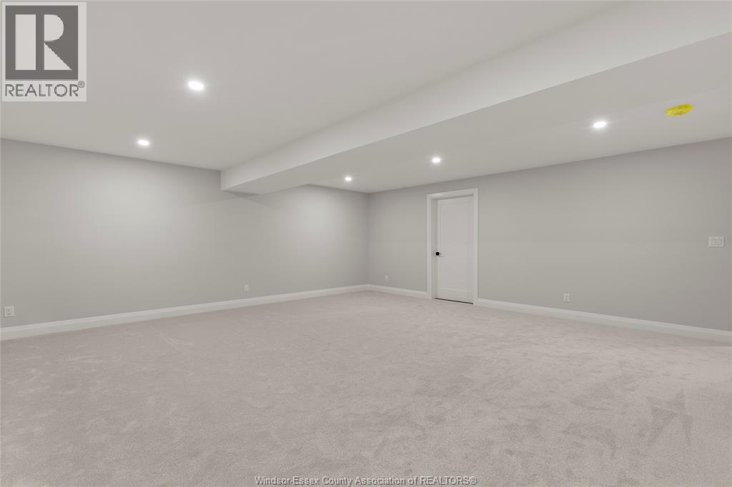512 Orsini Property Photo 23