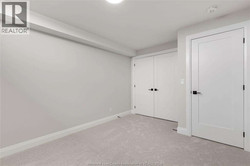 512 Orsini Property Photo 28