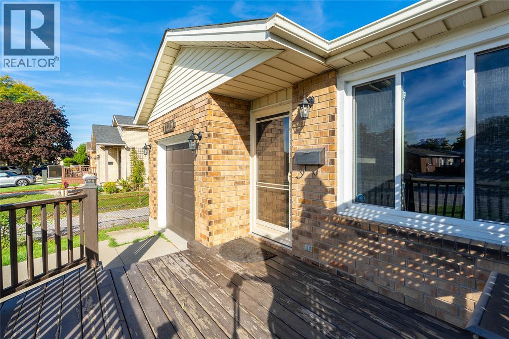 1279 Thistledown Avenue Property Photo 3