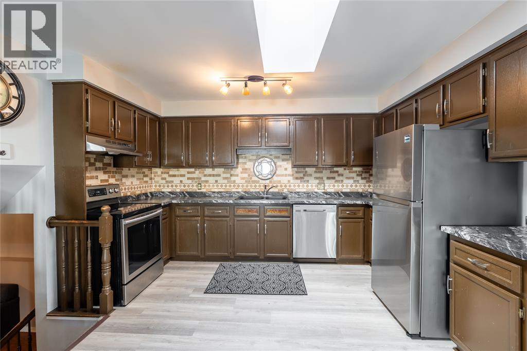 1279 Thistledown Avenue Property Photo 8