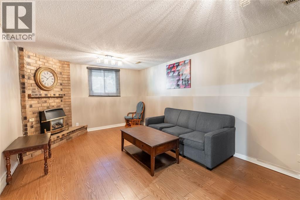 1279 Thistledown Avenue Property Photo 18