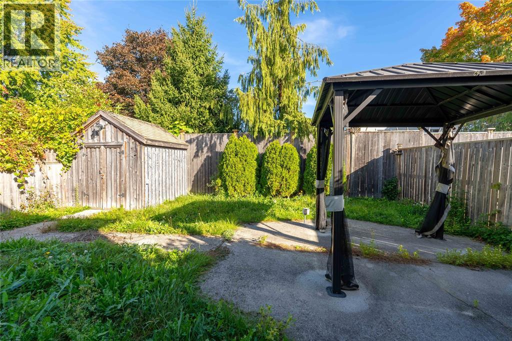 1279 Thistledown Avenue Property Photo 28