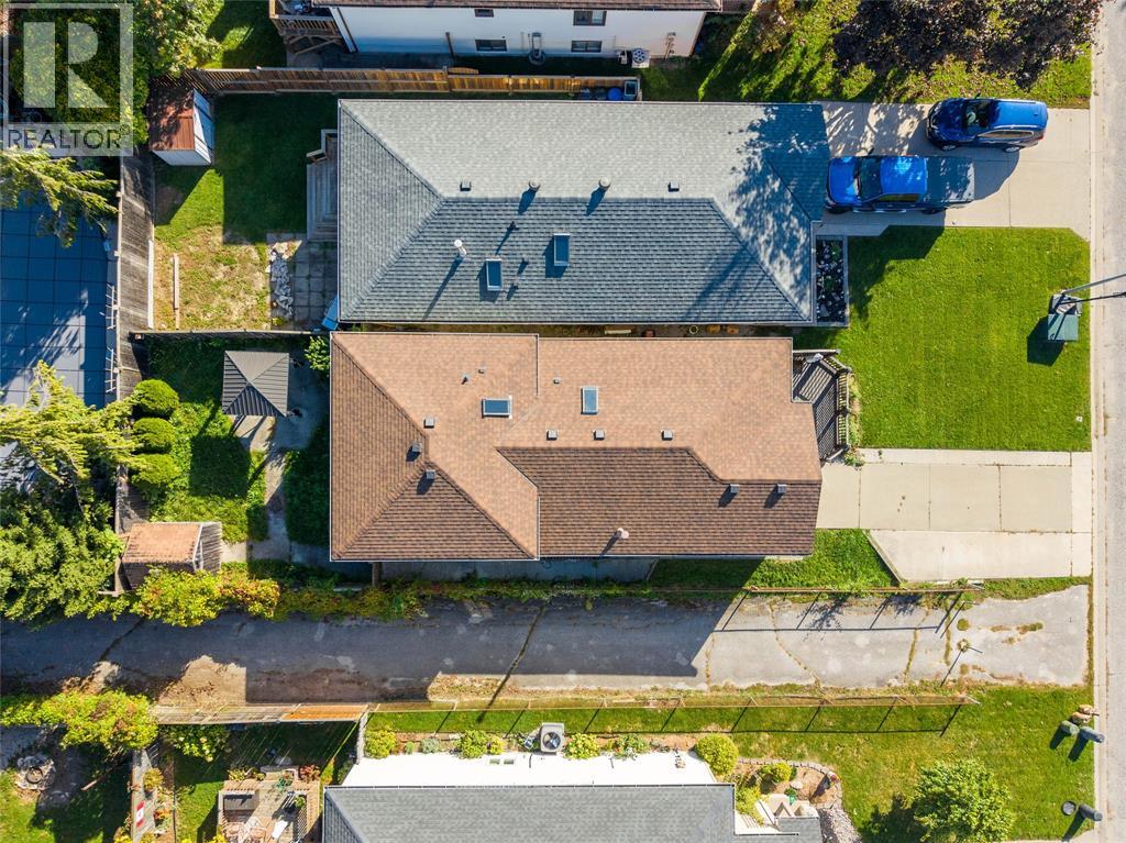 1279 Thistledown Avenue Property Photo 32