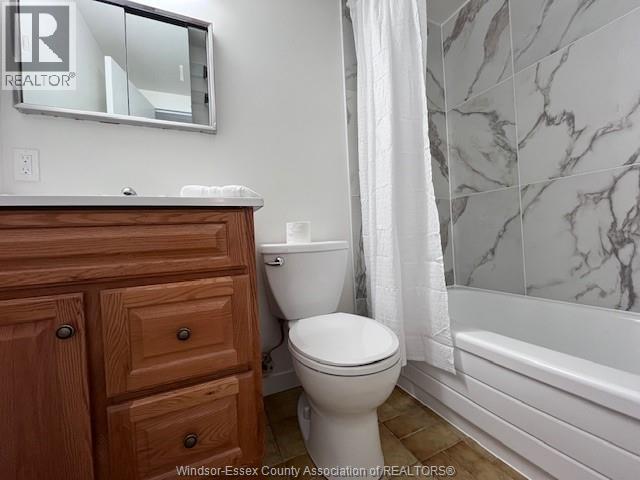 6339 Thornberry Crescent Property Photo 9