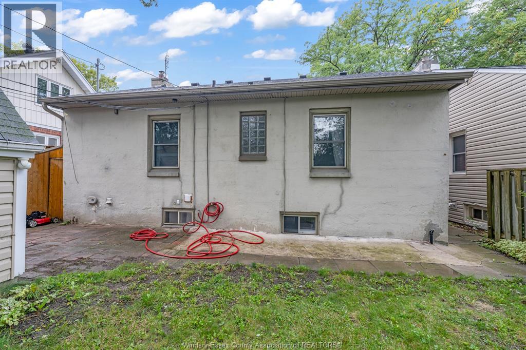 1952 Pillette Property Photo 44