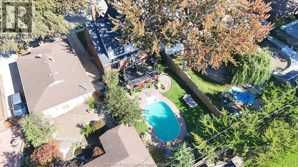 265 Isabelle Property Photo 35