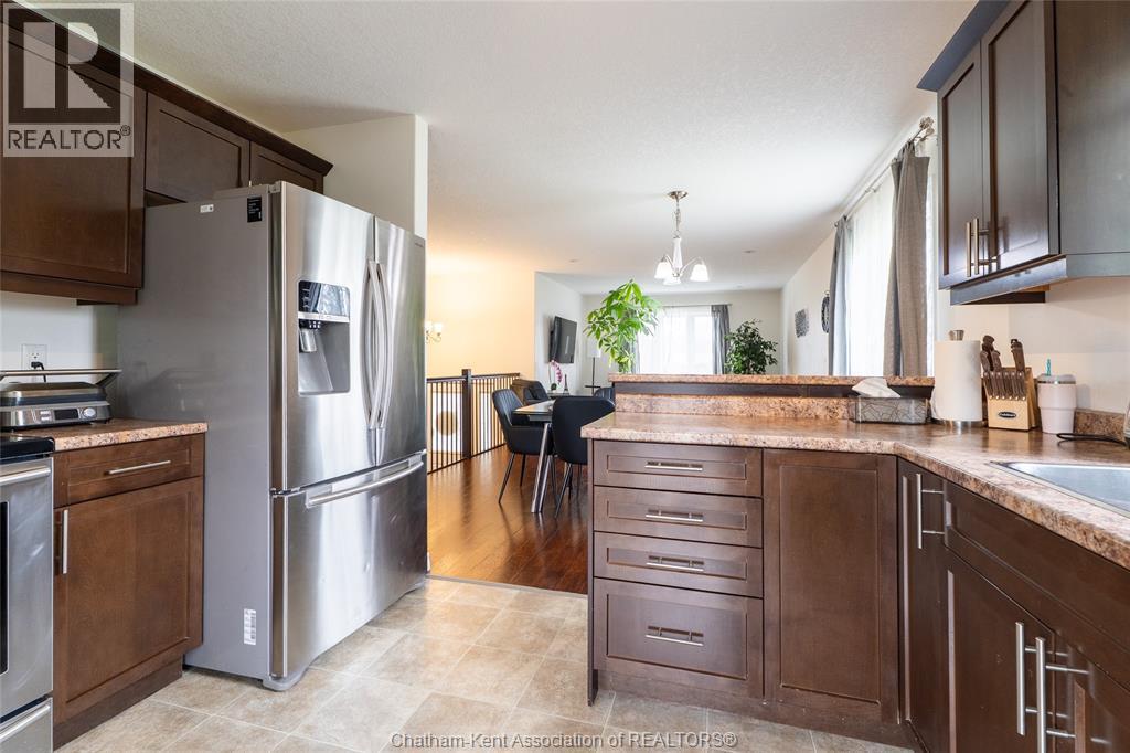 30 St Michael Avenue Property Photo 15