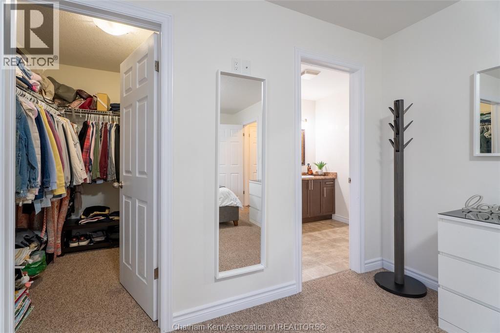 30 St Michael Avenue Property Photo 20