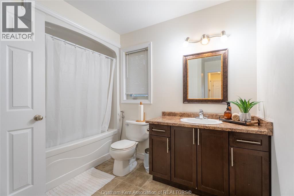 30 St Michael Avenue Property Photo 21