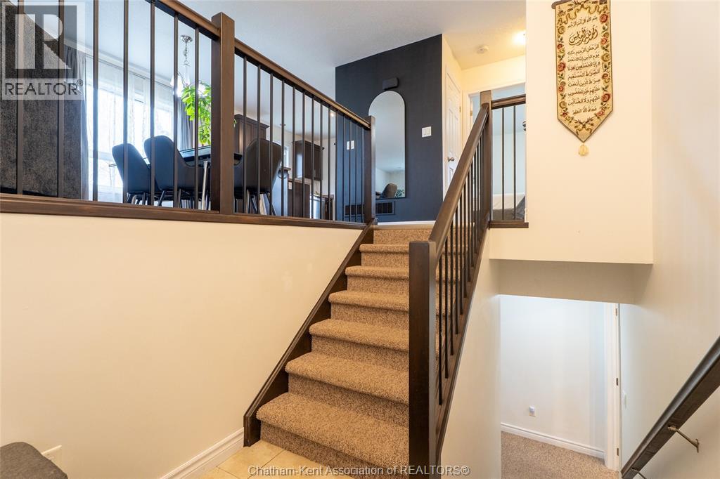 30 St Michael Avenue Property Photo 23