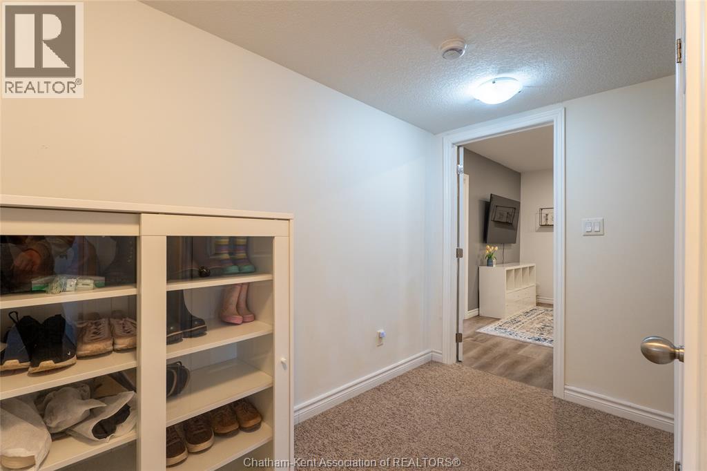 30 St Michael Avenue Property Photo 29