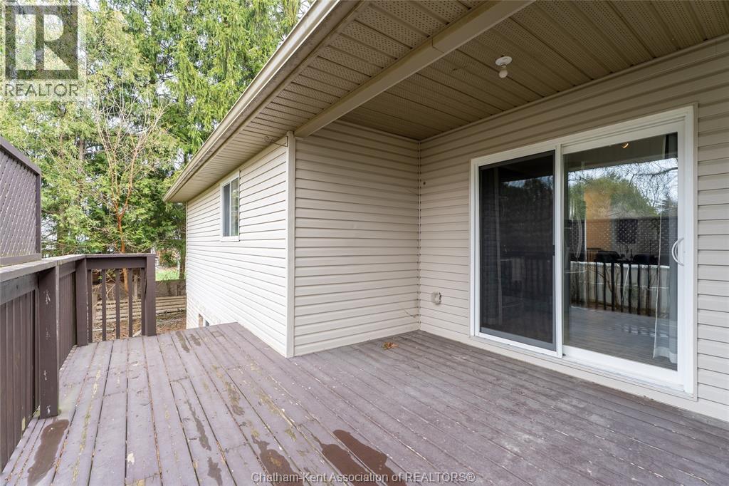 30 St Michael Avenue Property Photo 43