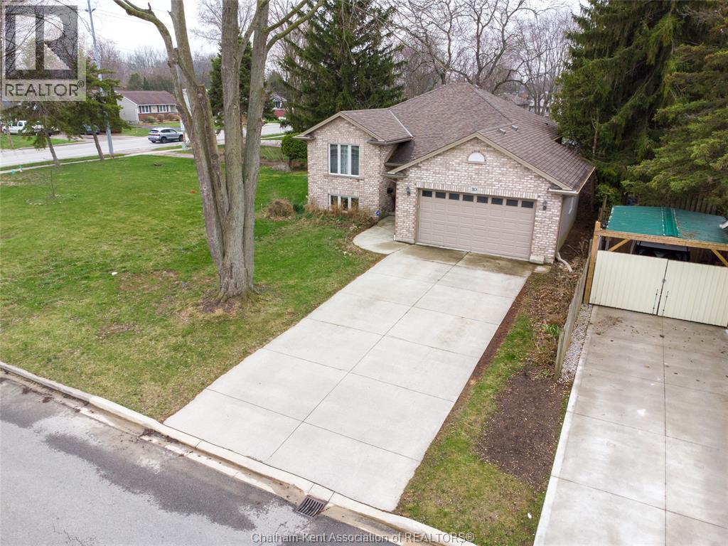 30 St Michael Avenue Property Photo 45