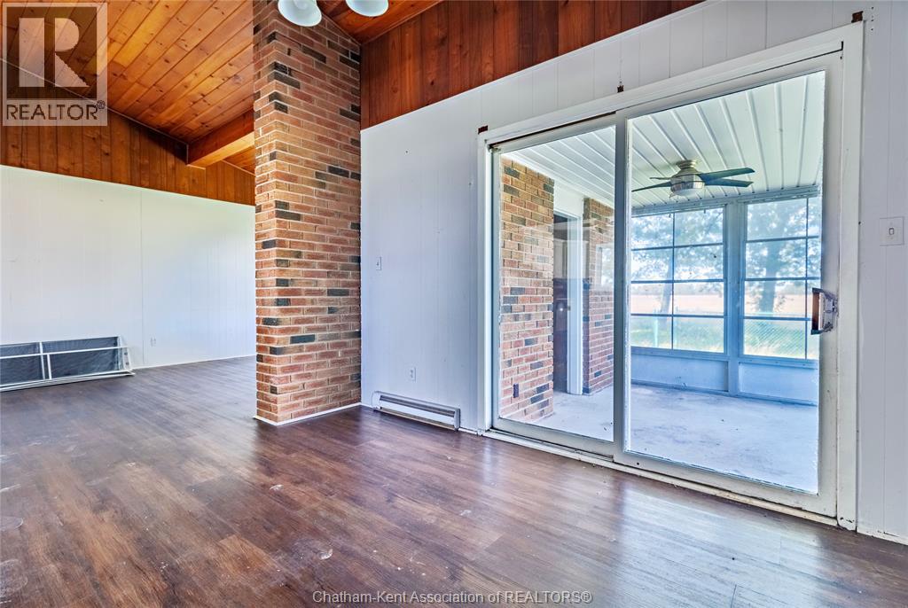 4421 Gleeson Line Property Photo 12