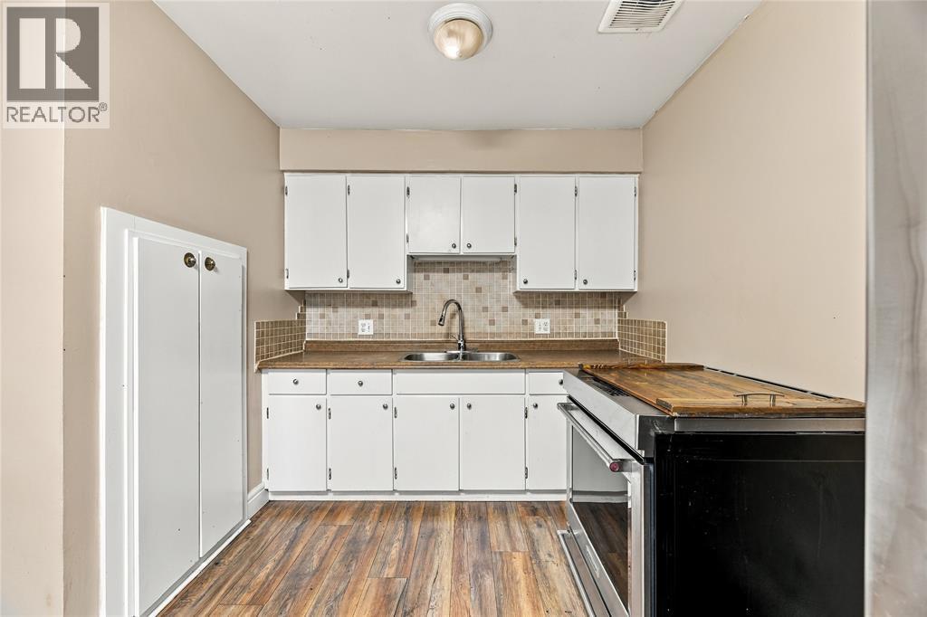 816 Wellington Street Unit# 19 Property Photo 9