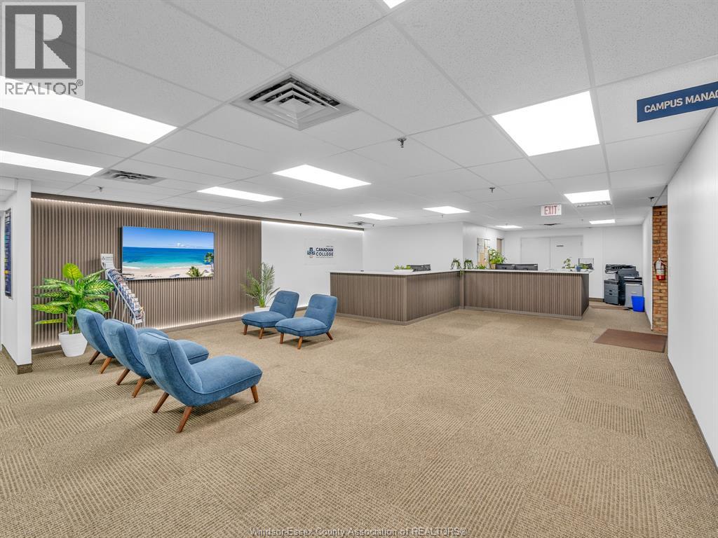 1737 Walker Road Property Photo 4