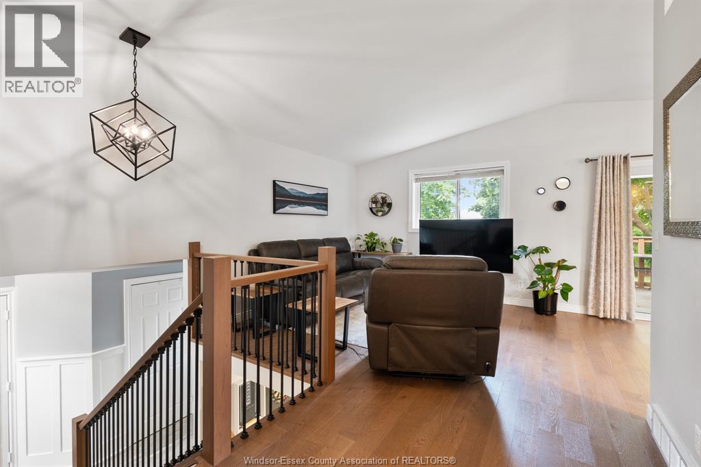 855 Lawndale Avenue Property Photo 8