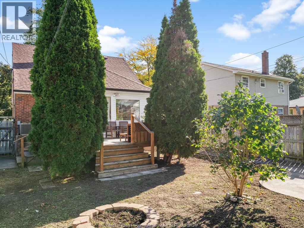 1425 Westcott Property Photo 34