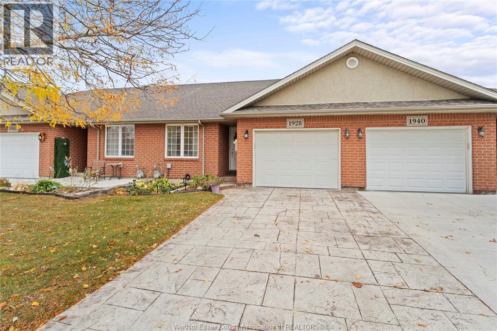 1928 Questa Drive Property Photo 2