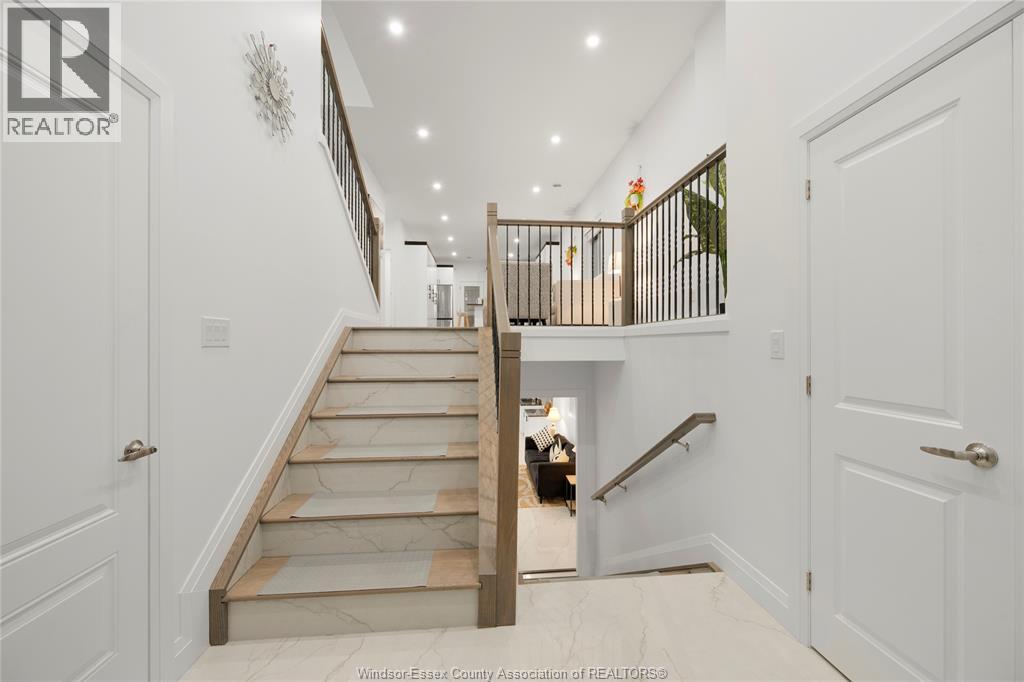 665 Alexandrine Street Property Photo 20