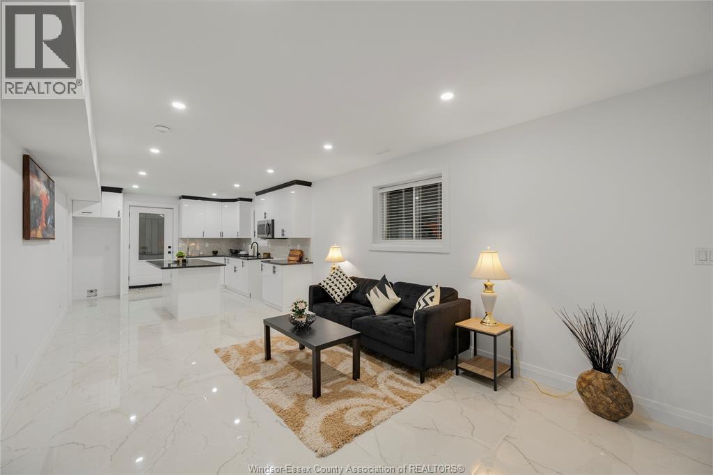 665 Alexandrine Street Property Photo 21