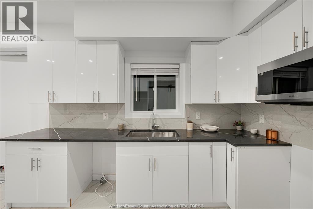 665 Alexandrine Street Property Photo 35