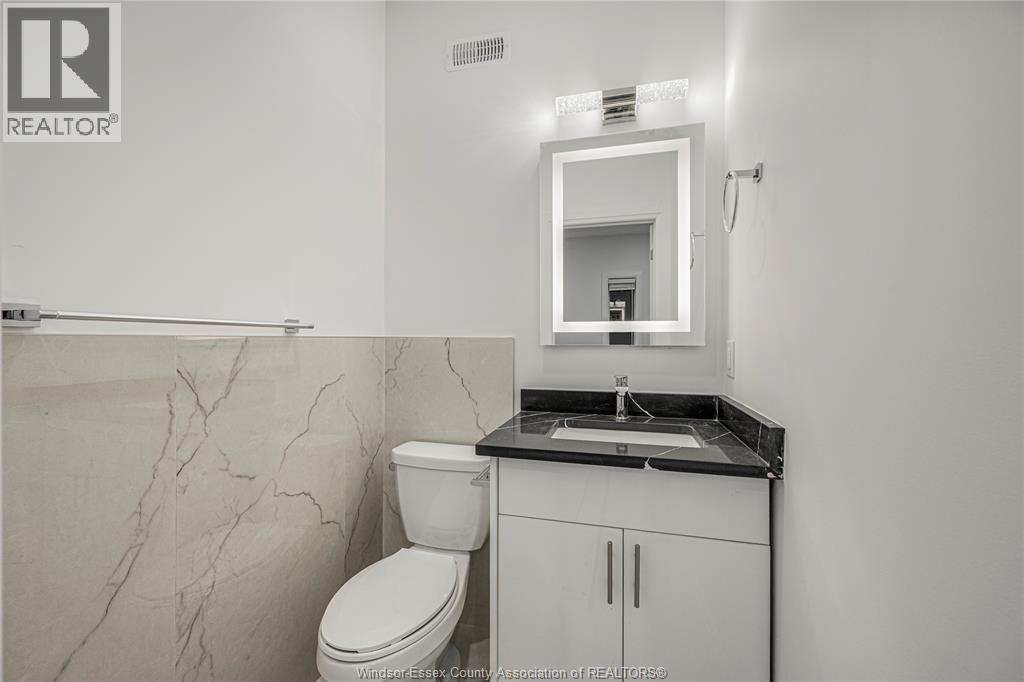 665 Alexandrine Street Property Photo 36
