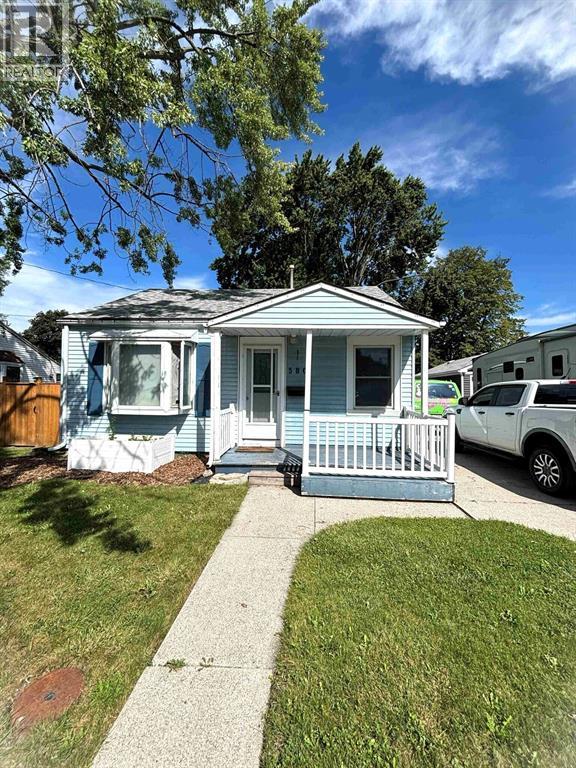 580 CROMWELL STREET Property Photo 1