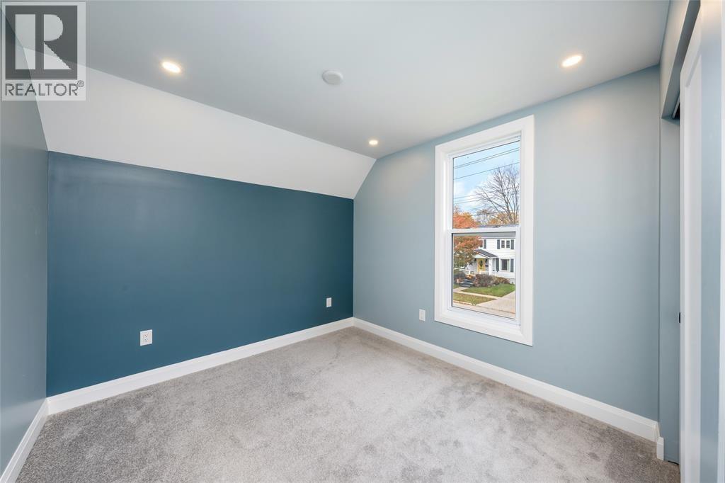 395 Cromwell Street Property Photo 17