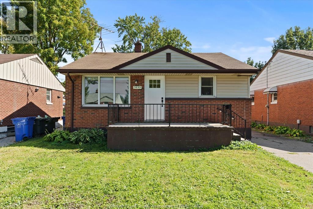 3859 BIRCH Property Photo 1