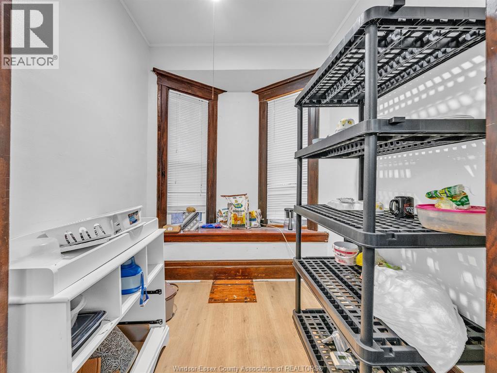 780 Dougall Property Photo 8