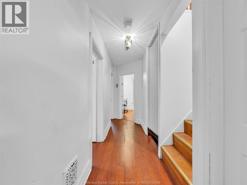 780 Dougall Property Photo 14