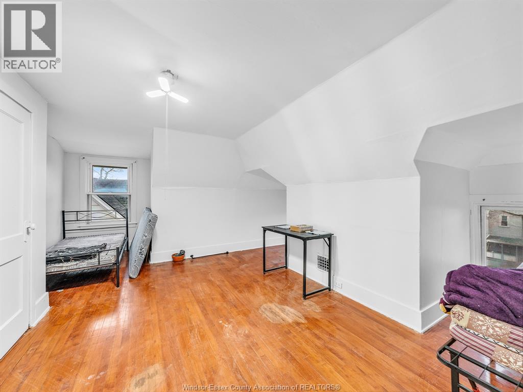 780 Dougall Property Photo 22