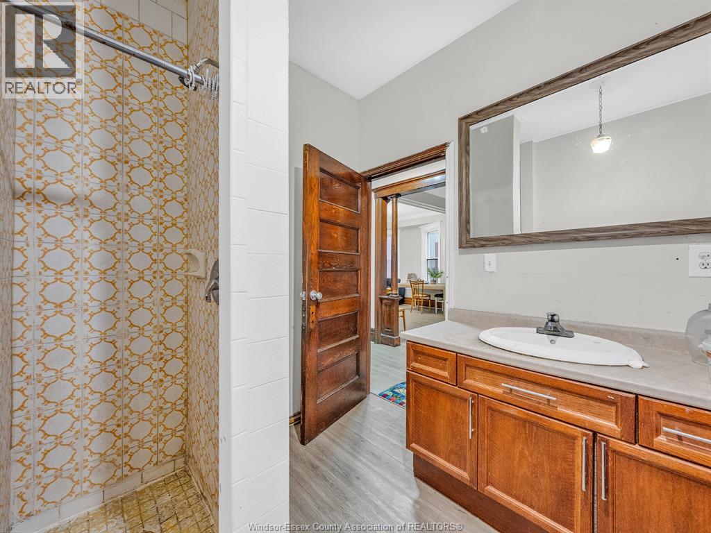 780 Dougall Property Photo 30
