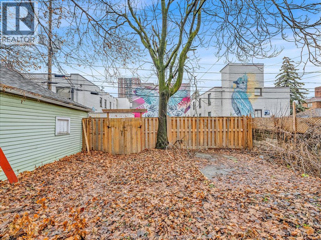 780 Dougall Property Photo 32