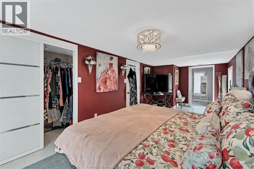 858 Lesperance Property Photo 30