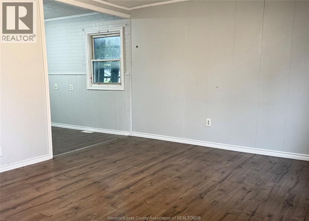 2272 Forest Property Photo 6