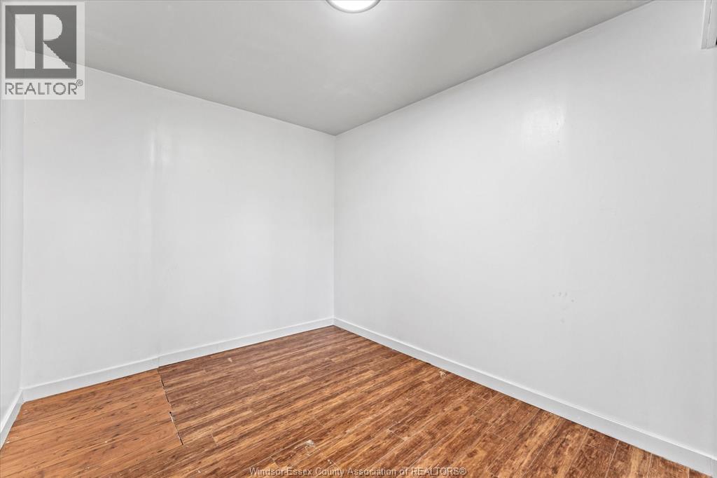 1320 Goyeau Property Photo 10